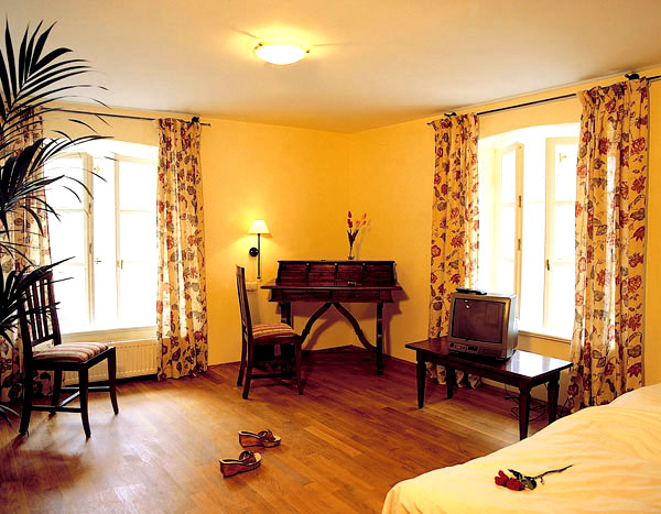 Zimmer im Hotel Wittelbacher Zollhaus Vilshofen